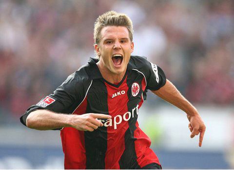 终秉持着科 终秉持着科